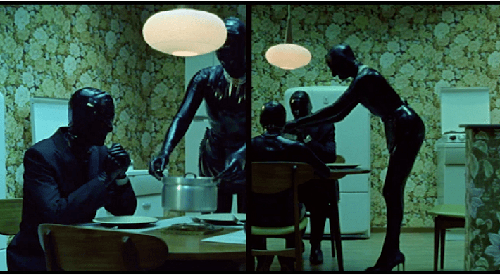 Screenshot uit Separation, Erwin Olaf, 2003